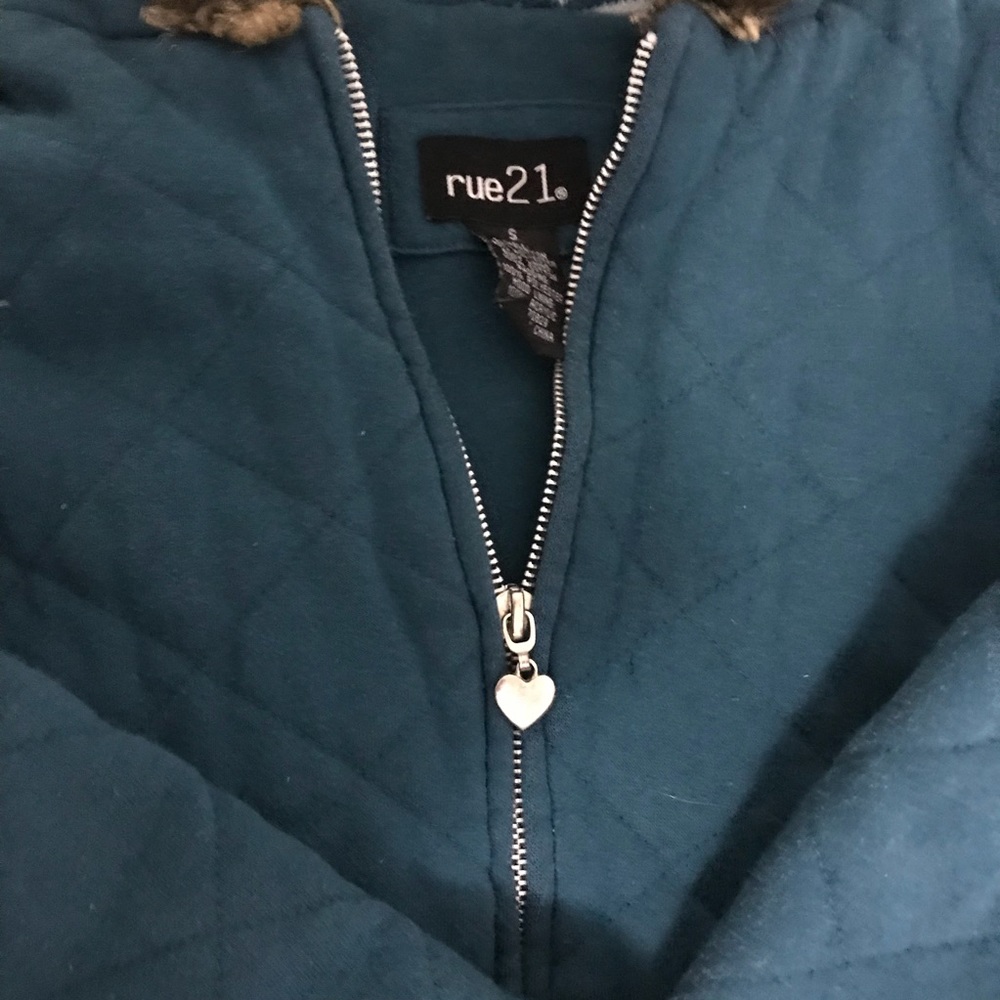 Winter jacket - Picture 2 of 3